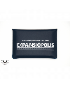Expansiópolis es un juego de cartas tan pequeño que puedes llevarlo en el bolsillo.